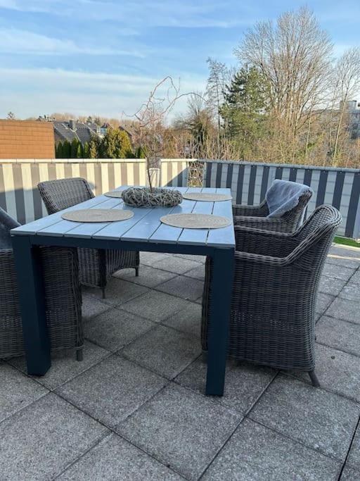 Maisonette Wohnung Mit Dachterrasse - Keine Vermietung An Monteure Düren - Eifel Esterno foto